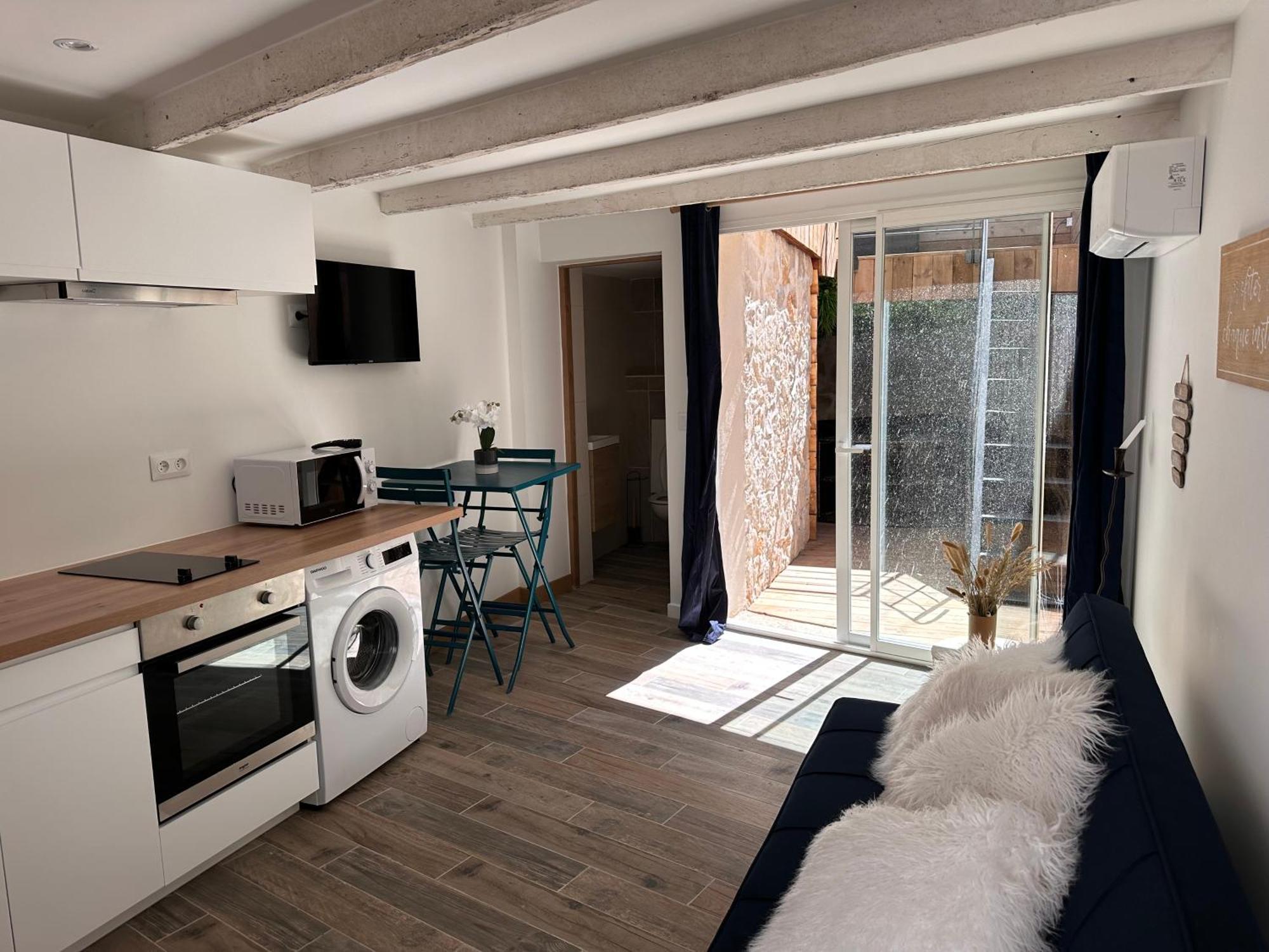 Maison De Village Love Room Mauguio Exterior photo